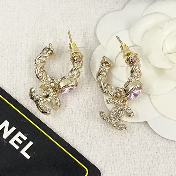 ✨✨Chanel Earring - Picture 7 of 9
